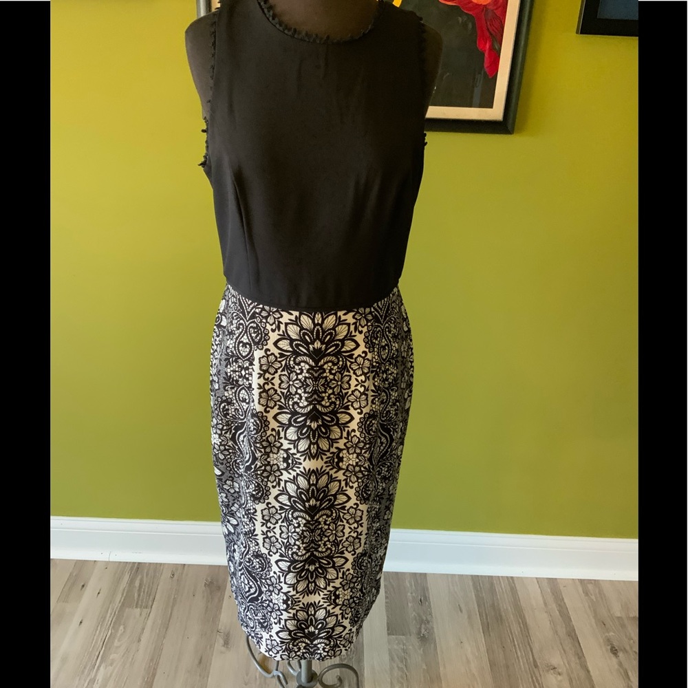 London Times Scuba Dress.